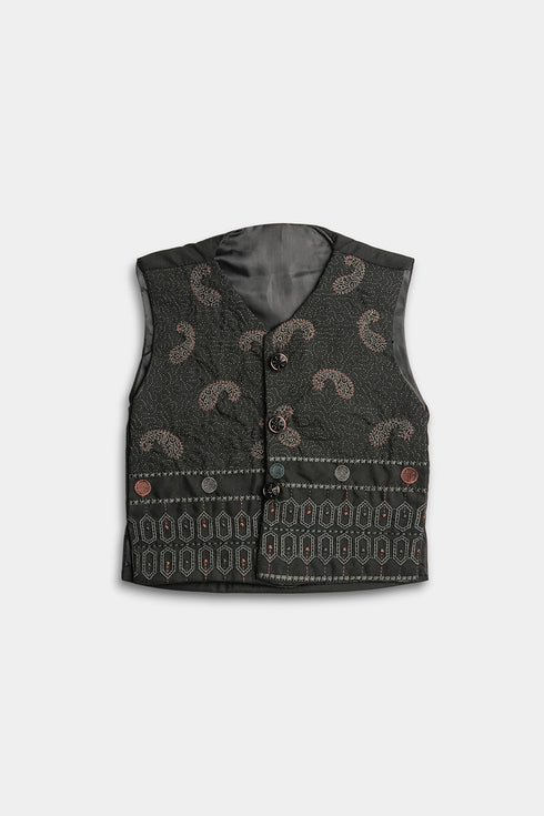 Embroidered Shalwaar kameez - Black