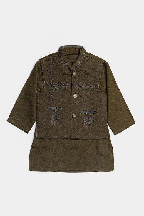 Embroidered Shalwaar kameez - mehndi green