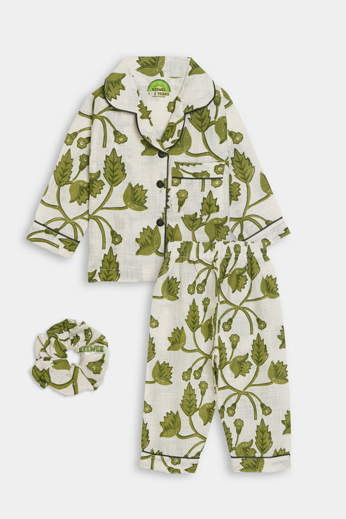 Printed Leaves Nightsuit - White